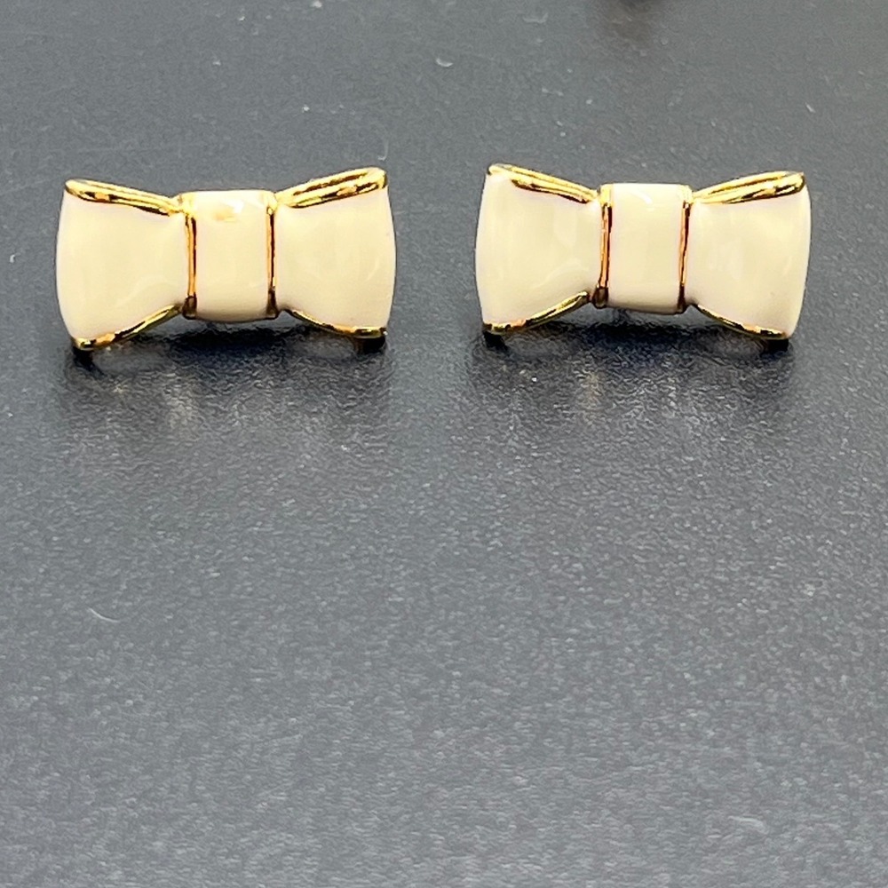 Kate Spade NY "Take a Bow" Cream Ivory Enamel Gold Plated Stud‎ Earrings